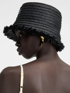 The Bacino bucket hat