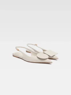 The flat Duelo slingbacks