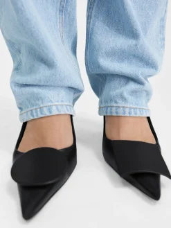 The high Duelo slingbacks