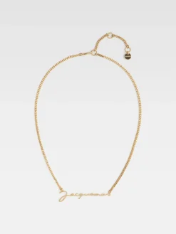 The Jacquemus necklace