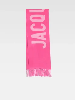 The Jacquemus scarf
