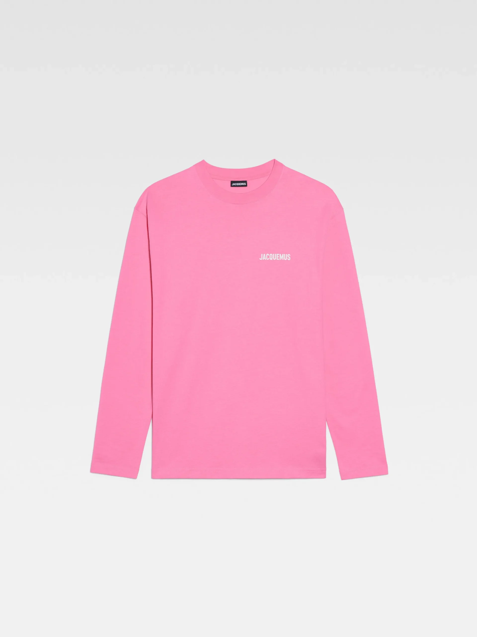 The long-sleeve t-shirt