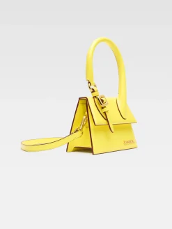 The medium Chiquito with buckle