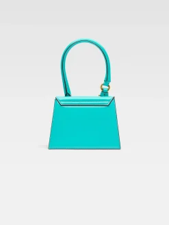 The medium Chiquito with buckle