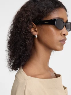 The Ovalo sunglasses