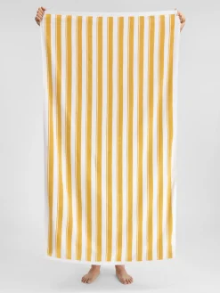 The Rayures beach towel