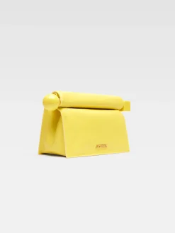 The Rond Carré clutch