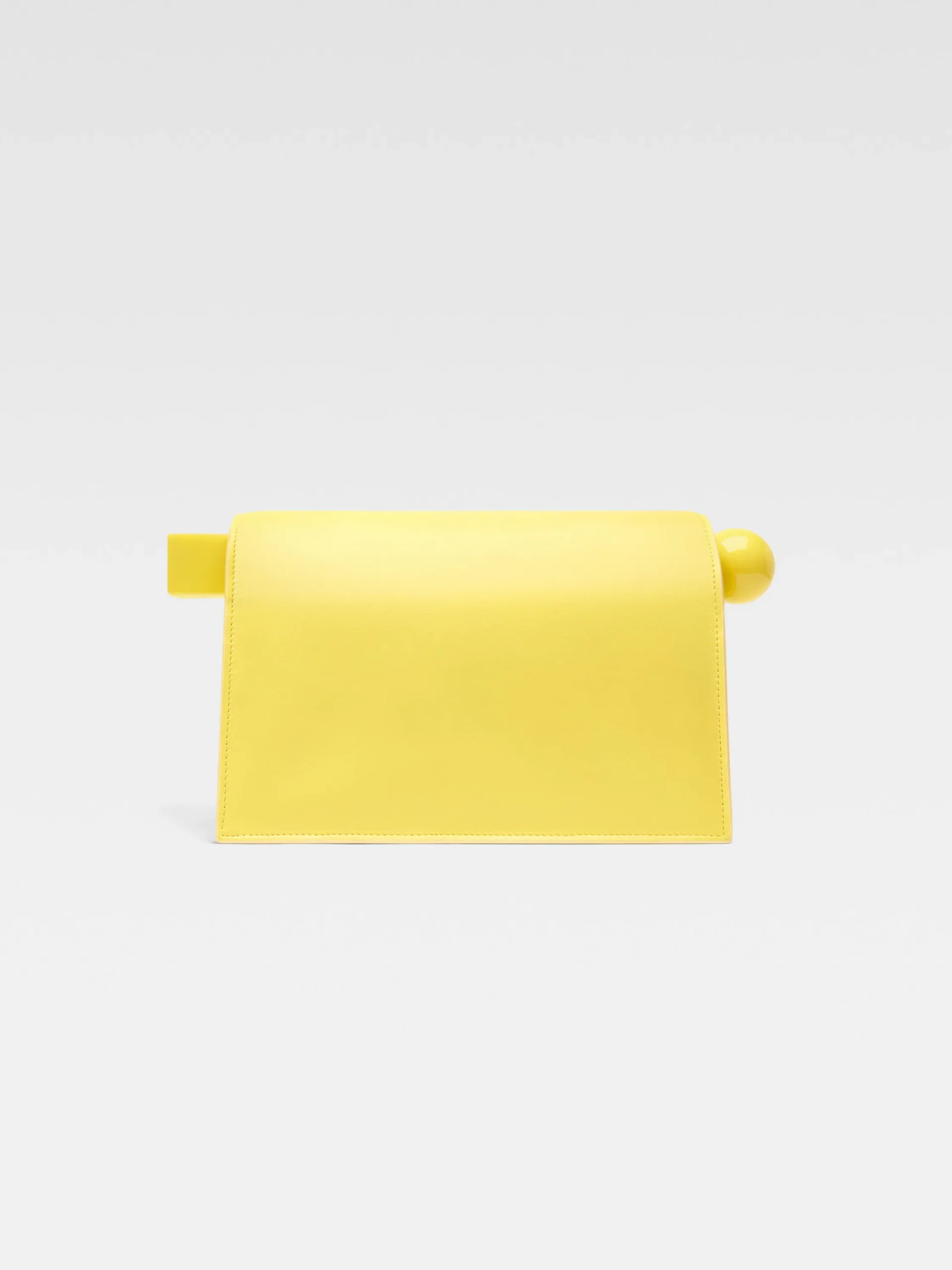 The Rond Carré clutch