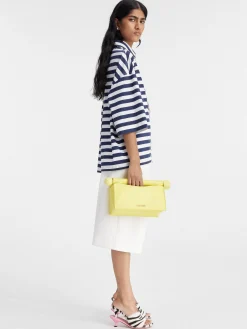 The Rond Carré clutch