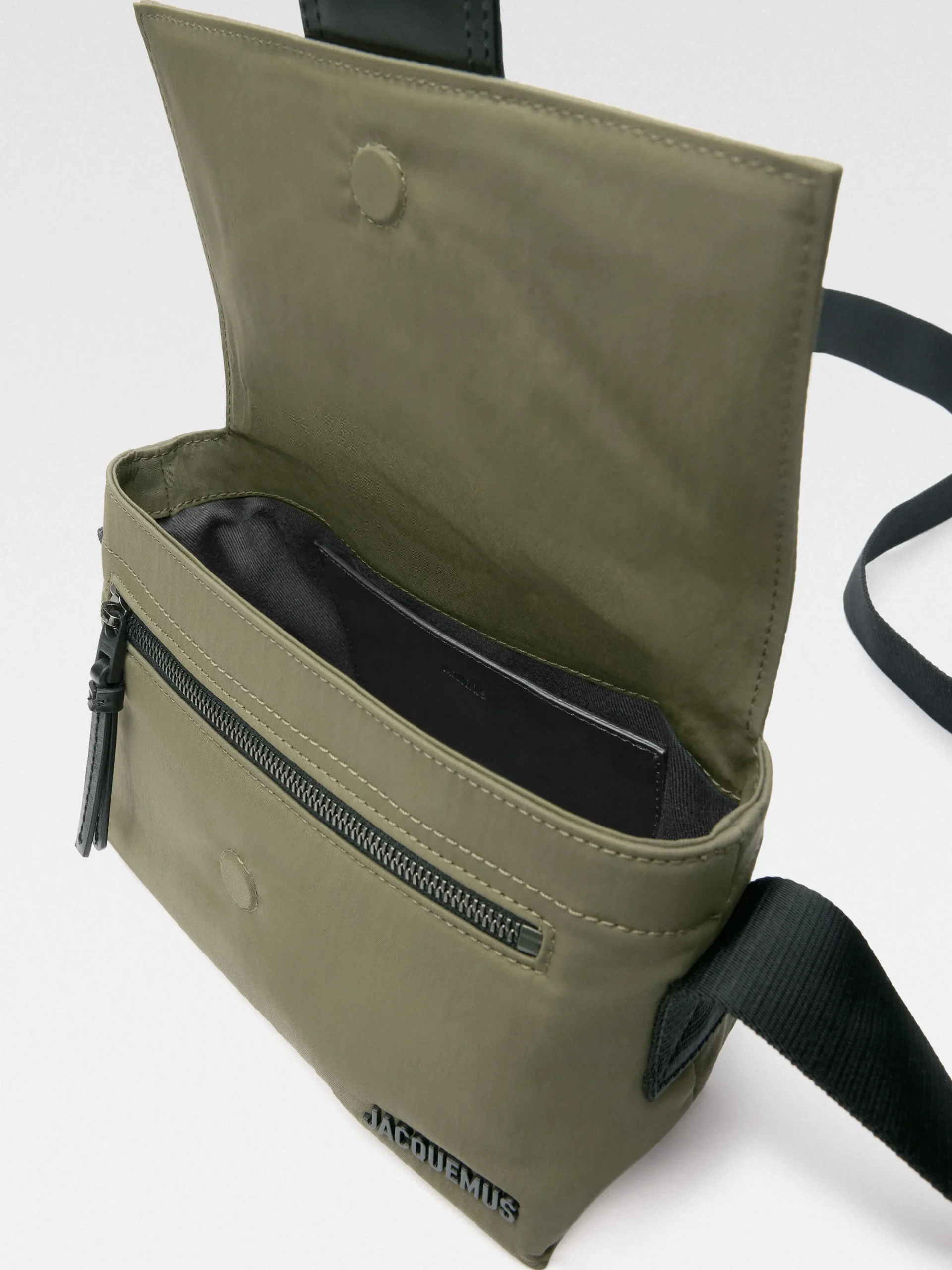 The small Bambino messenger bag