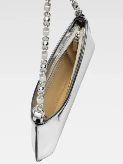 The small Bisou Chaine