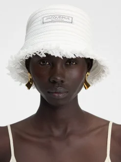 The Bacino bucket hat