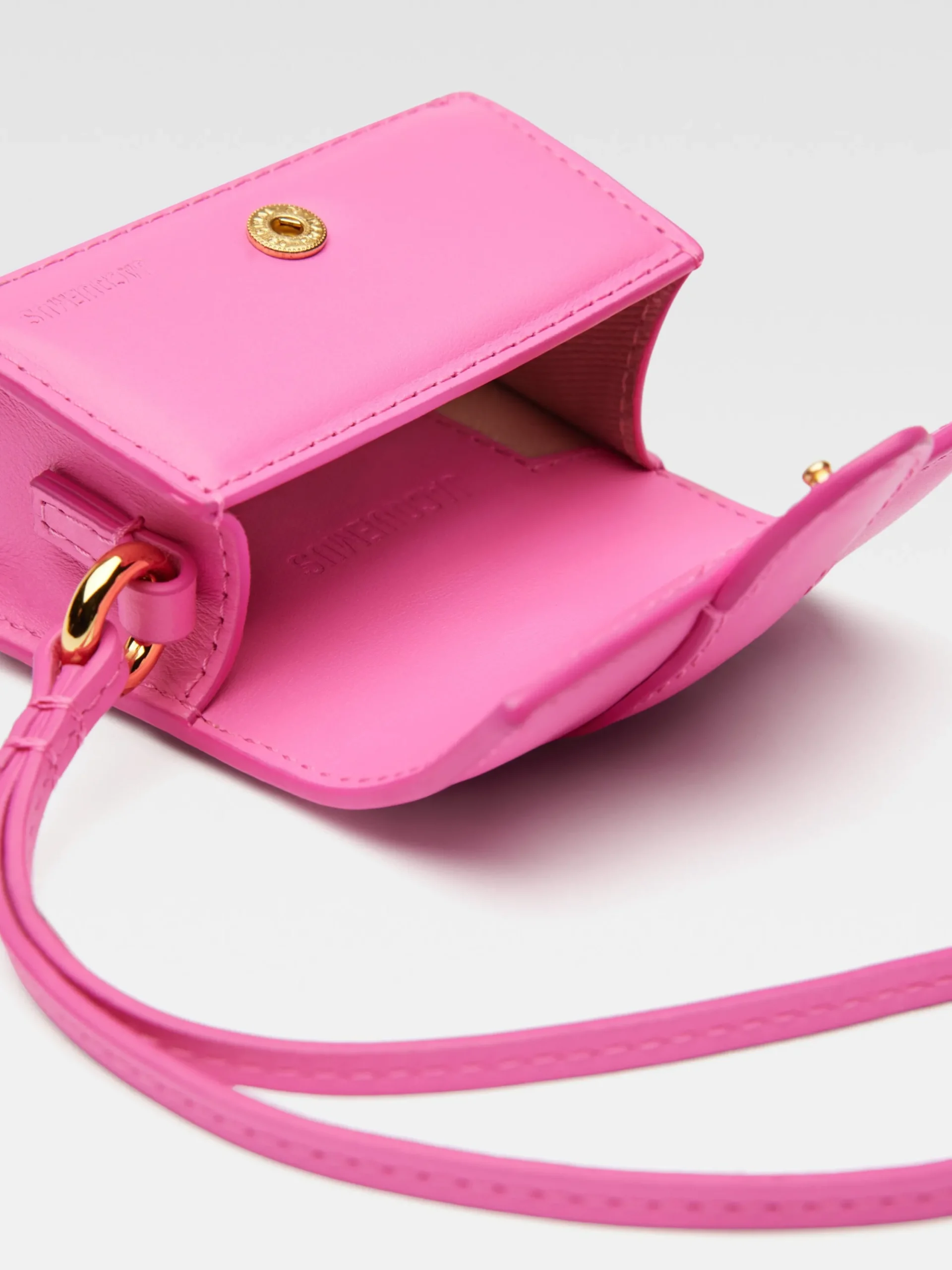 The Bambino flap case