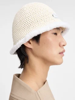 The Bordino bucket hat