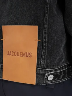 The denim de-Nîmes jacket