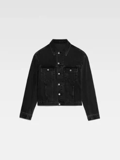 The denim de-Nîmes jacket