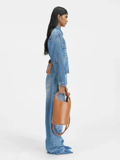 The denim de-Nîmes jacket