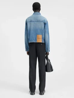The denim de-Nîmes jacket