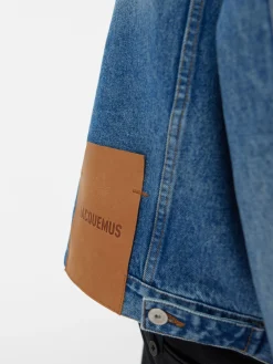 The denim de-Nîmes jacket