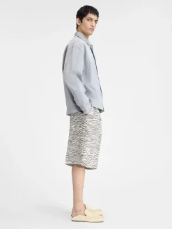 The de-Nîmes denim shirt