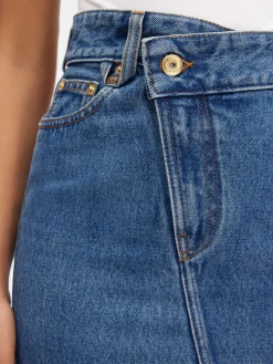 The de-Nîmes denim skirt