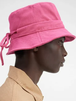 The Gadjo bucket hat