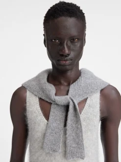 The Gros Grain shawl