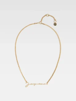 The Jacquemus necklace