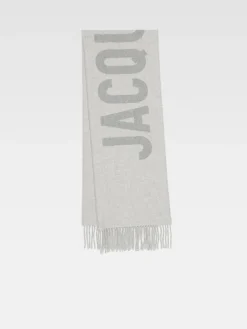 The Jacquemus scarf