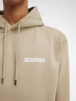 The Jacquemus sweatshirt