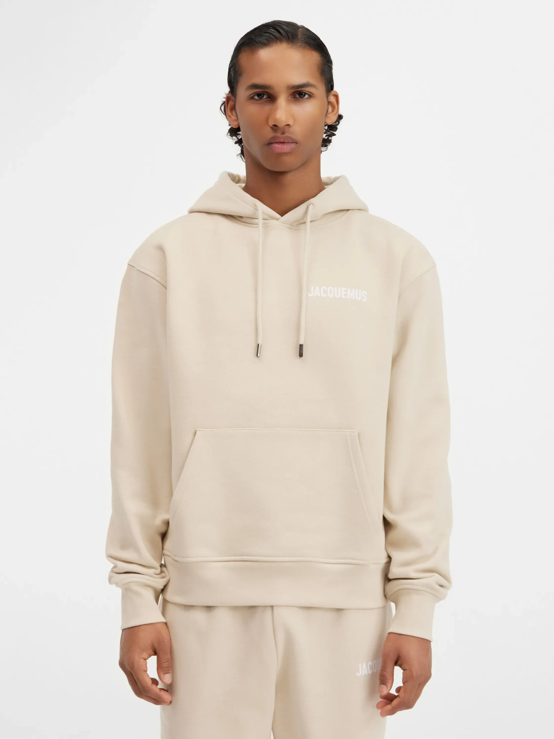 The Jacquemus sweatshirt