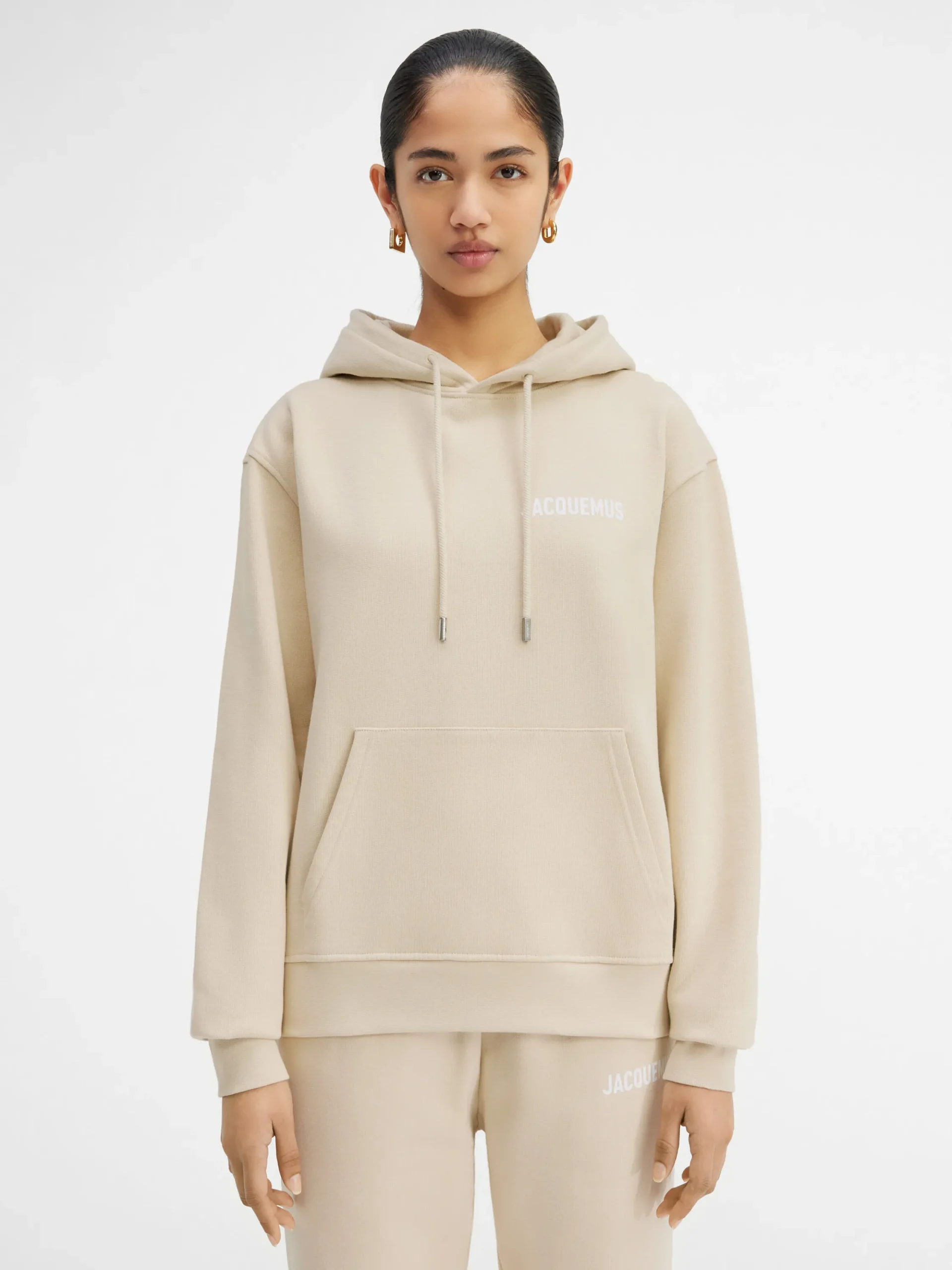 The Jacquemus sweatshirt