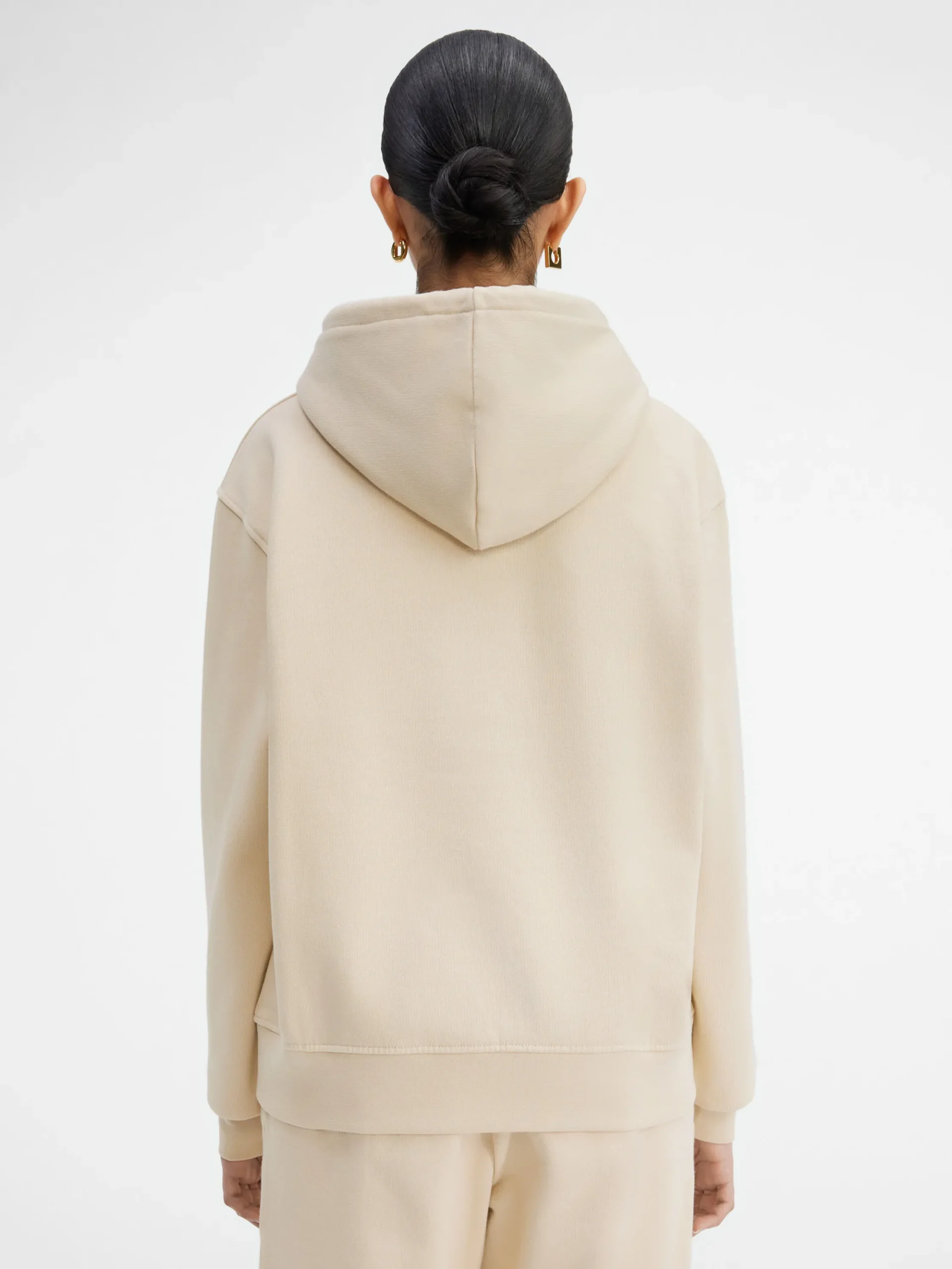 The Jacquemus sweatshirt