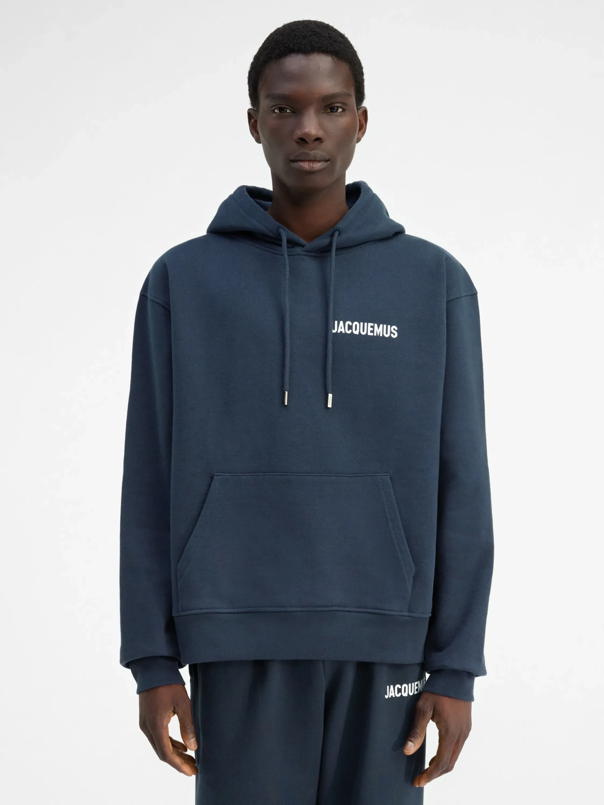 The Jacquemus sweatshirt