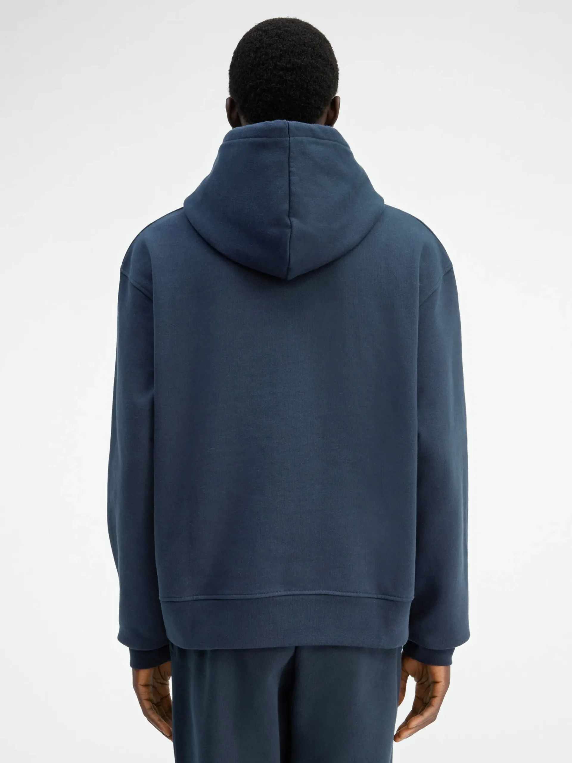 The Jacquemus sweatshirt