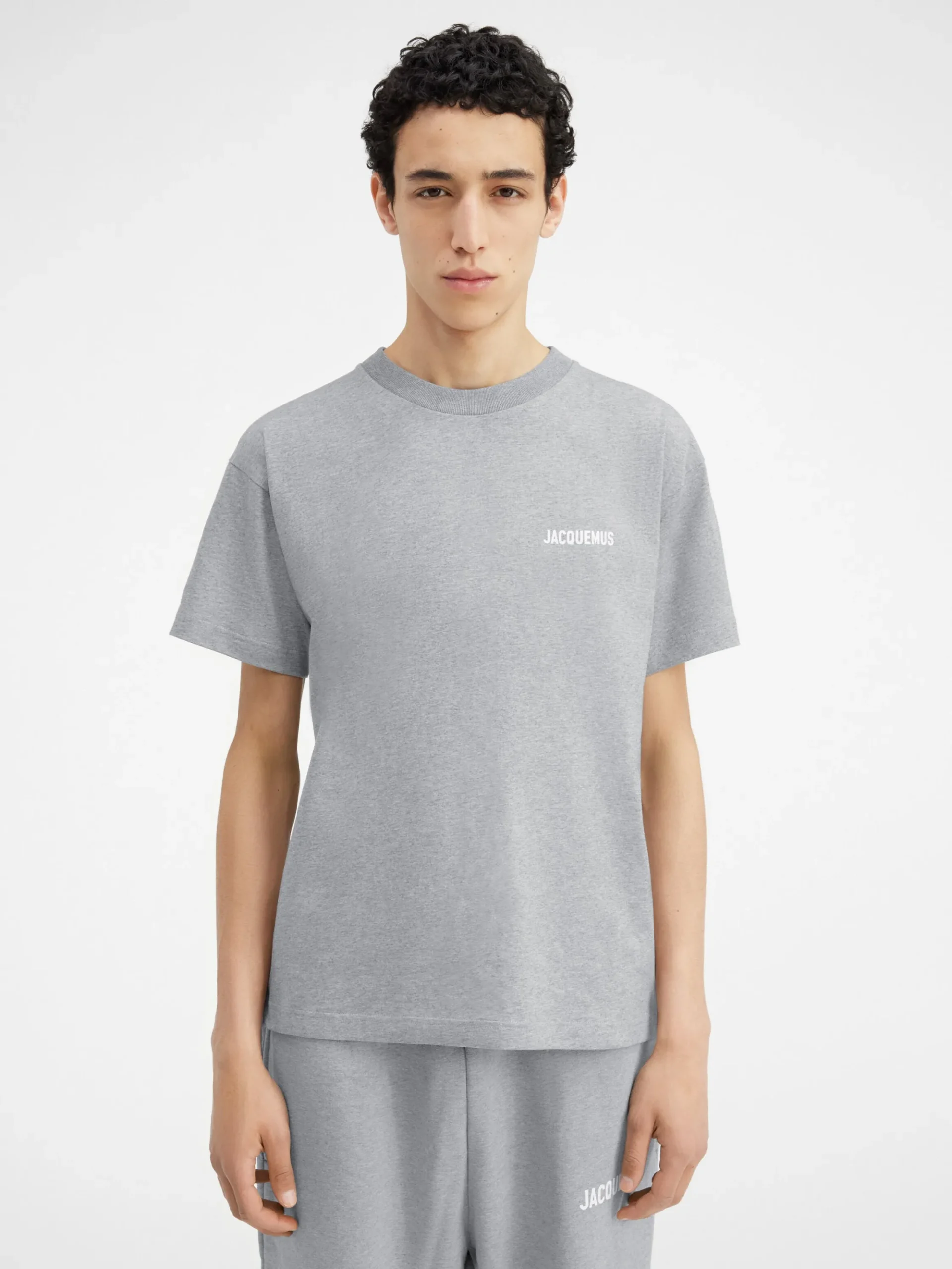 The Jacquemus t-shirt