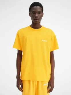 The Jacquemus t-shirt