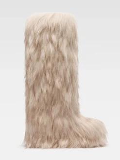 The Jacquemus Yeti Moon Boot