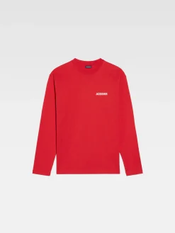 The long-sleeve t-shirt