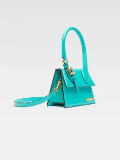 The medium Chiquito with buckle