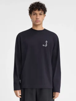 The Merù long-sleeve t-shirt