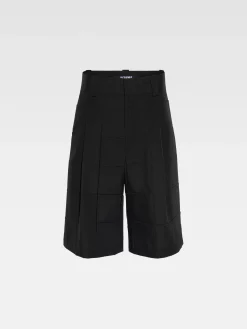 The Navega pleated shorts