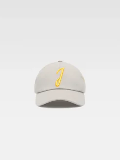 The New York baseball cap