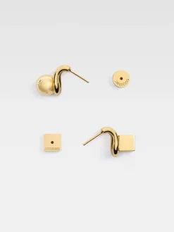 The Nodo stud earrings