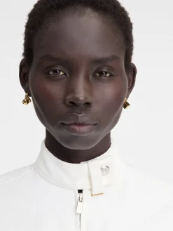 The Nodo stud earrings