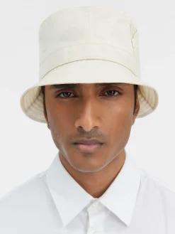 The Ovalie bucket hat