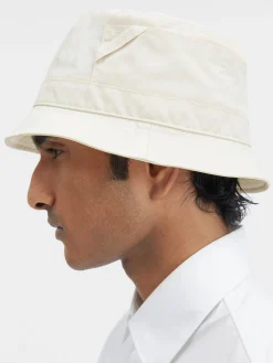 The Ovalie bucket hat