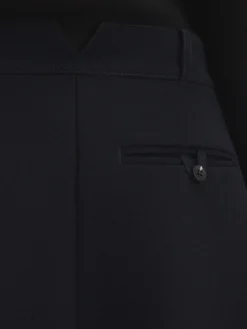 The Ovalo bermuda shorts