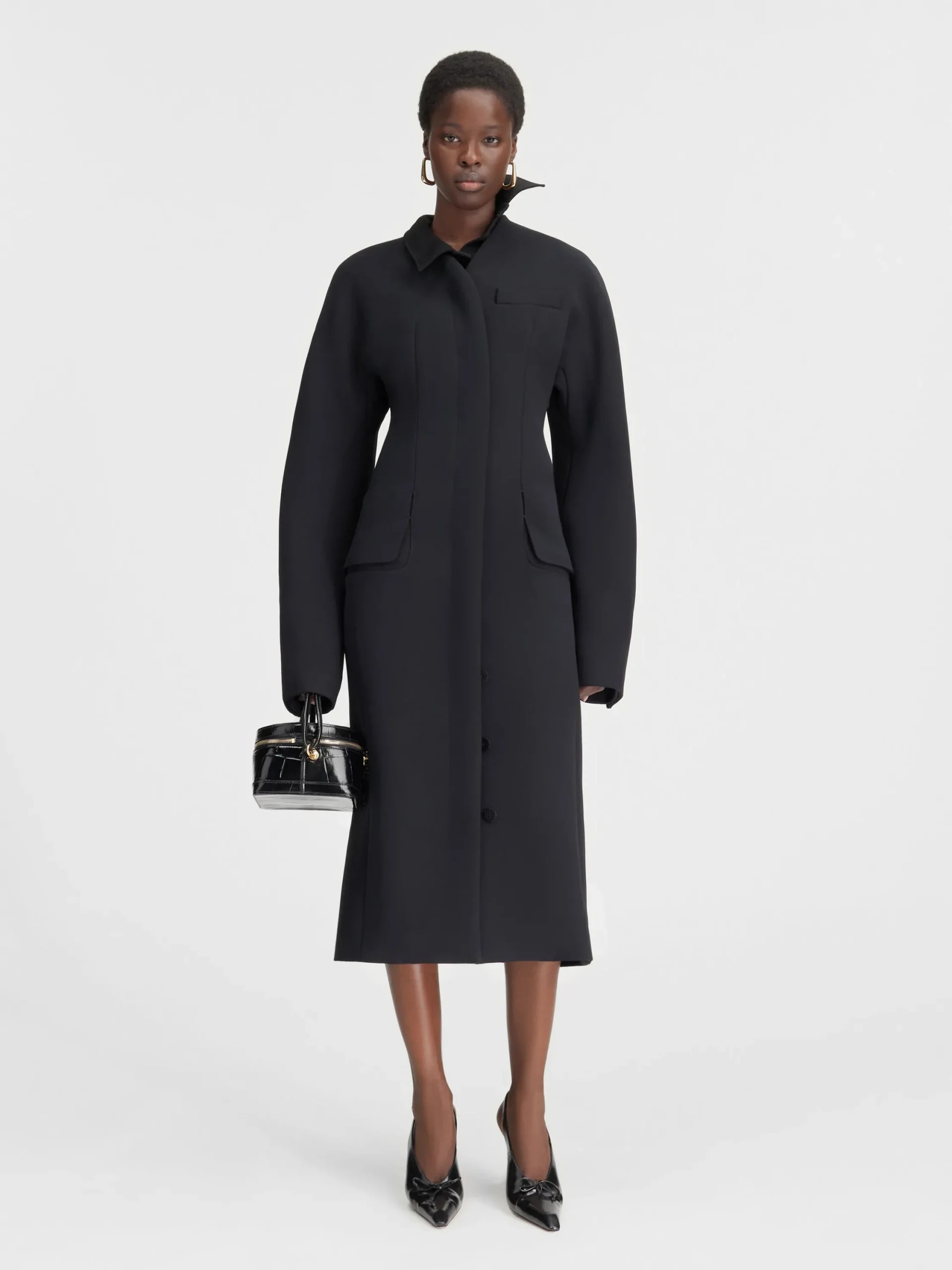 The Ovalo coat