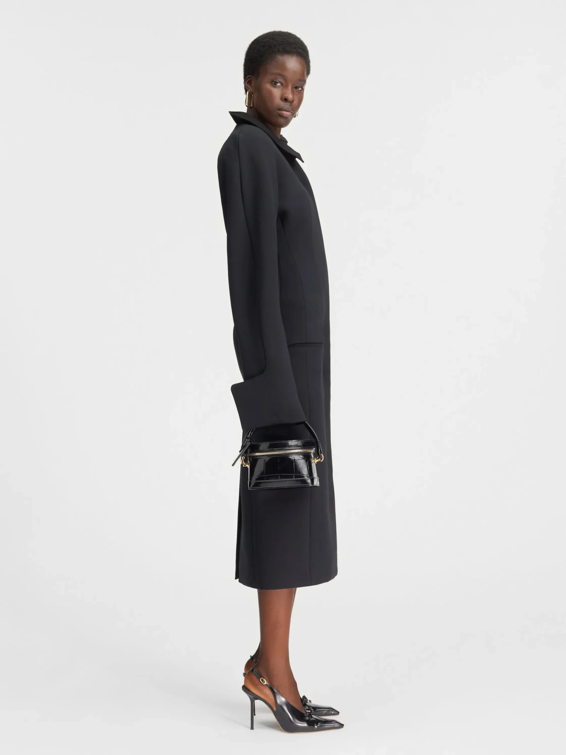 The Ovalo coat